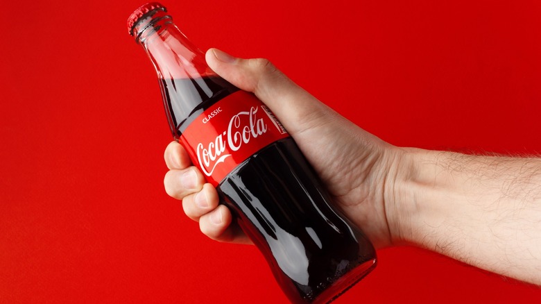 «Coca-Cola» kompaniýasynyň girdejisi 11,8 milliard dollardan geçdi