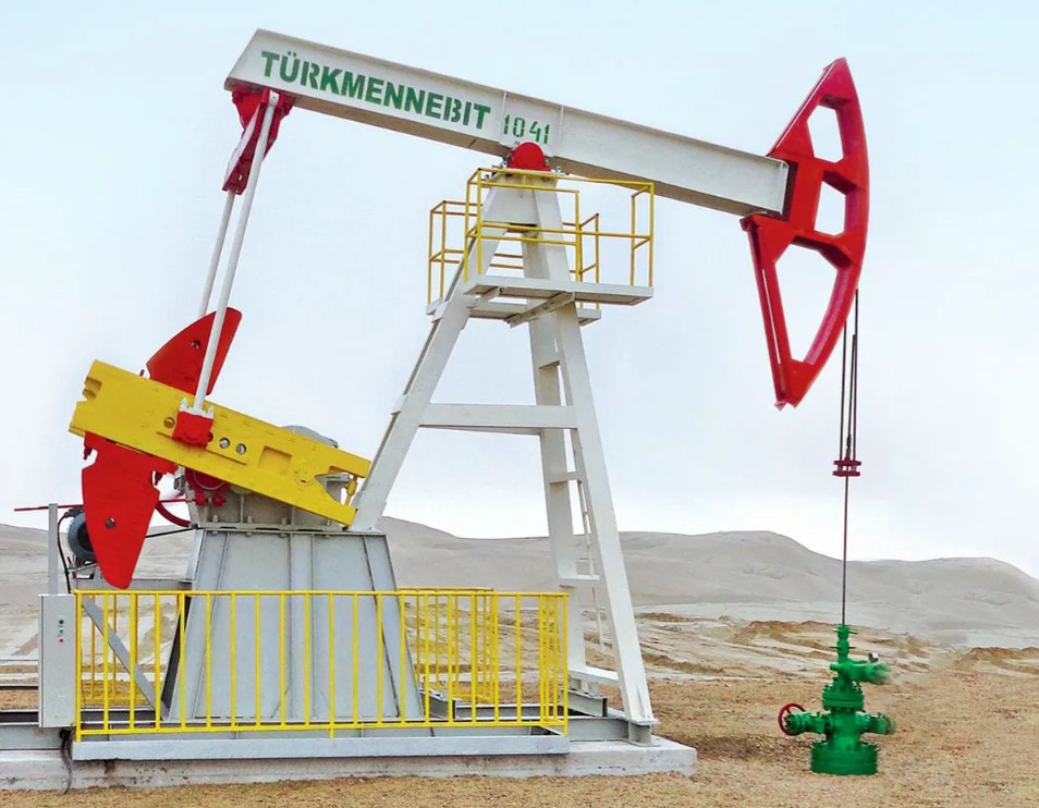В «Хазарнебите» добыто около 13 тысяч тонн нефти