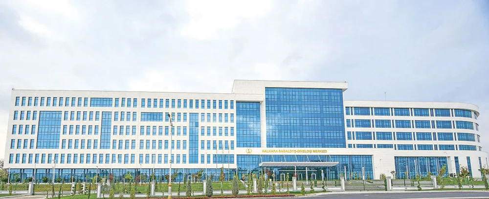 Pekin Uniwersitetiniň wekilleri Türkmenistanyň Sagaldyş Ulgamyna ýokary baha berdiler