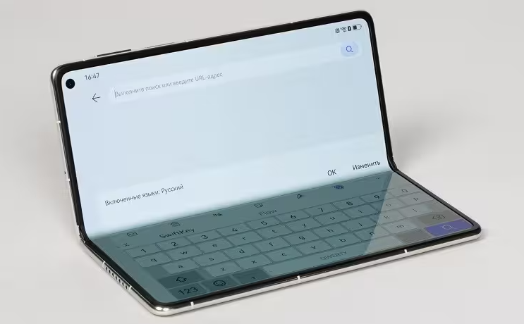 Huawei Mate X7: Foldable Flagship Conquers Market Ahead of iPhone Fold