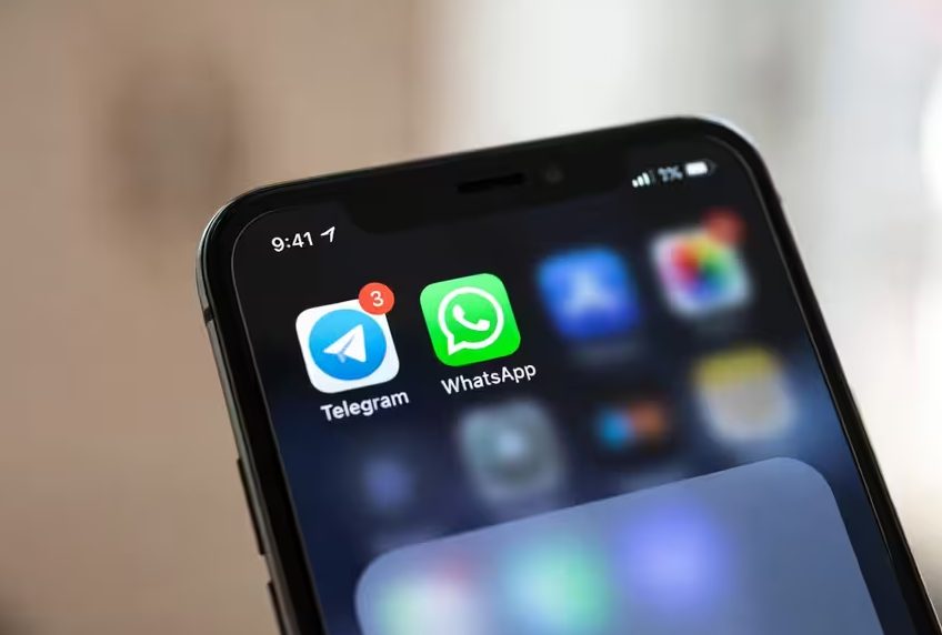 WhatsApp Adopts Telegram Feature: Group Chat History for Newcomers