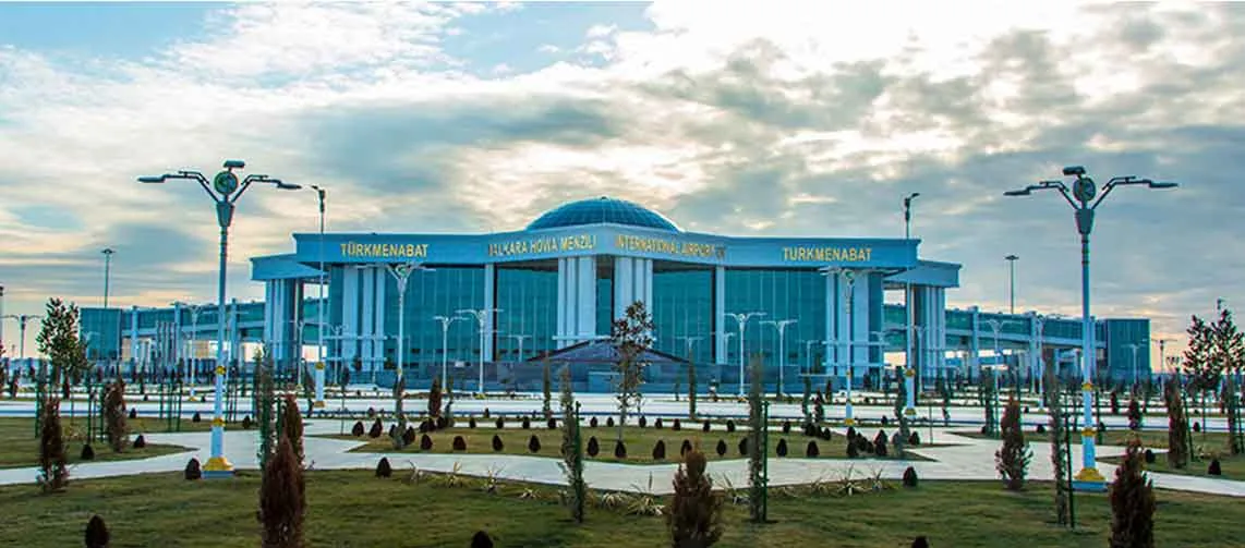 BILDIRIŞ: Türkmenabat halkara howa menzili halkara bäsleşik yglan edýär