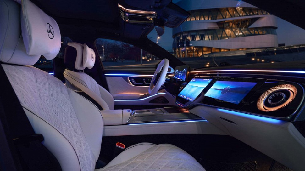 Mercedes-Benz S-Class 2027 — Artificial Intelligence and the Premiere of the Updated Flagman
