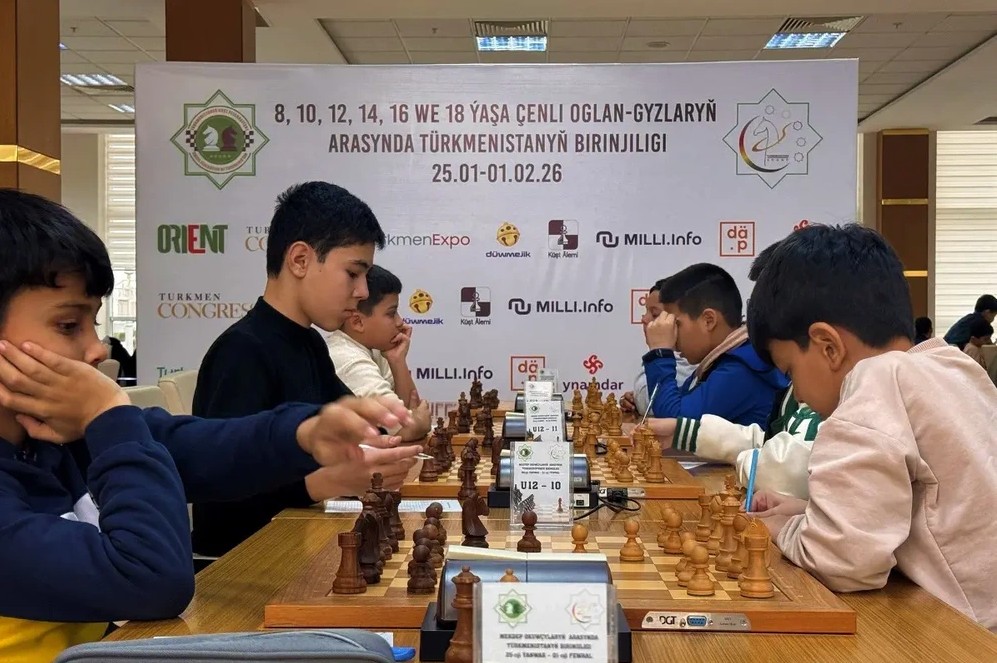 Ýaşlaryň arasynda küştüň standart görnüşi boýunça Türkmenistanyň çempionlary kesgitlendi
