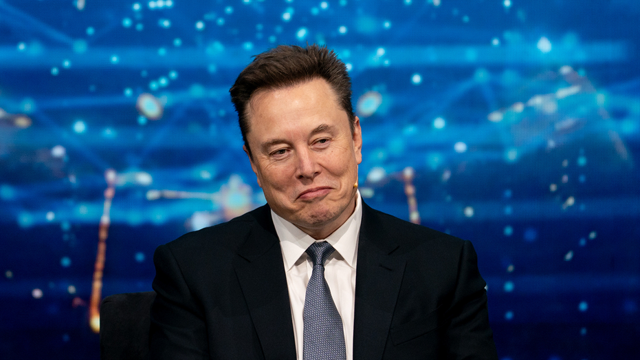 Mask SpaceX-iň maksadyny açdy: «Ýyldyzlar ýoly» fantastiýadan hakykata öwürmek