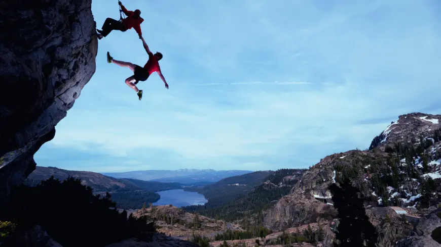 Klipfhenger (cliffhanger) näme we ony haçan ulanmaly?