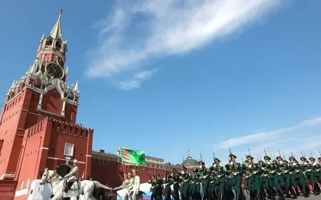 Türkmenistanyň hormat garawulynyň rotasy Moskwada harby ýörişe gatnaşar