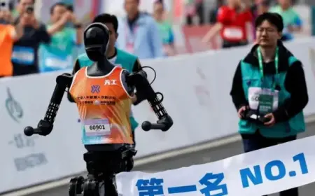 Robotlar bilen adamlaryň ýaryşy