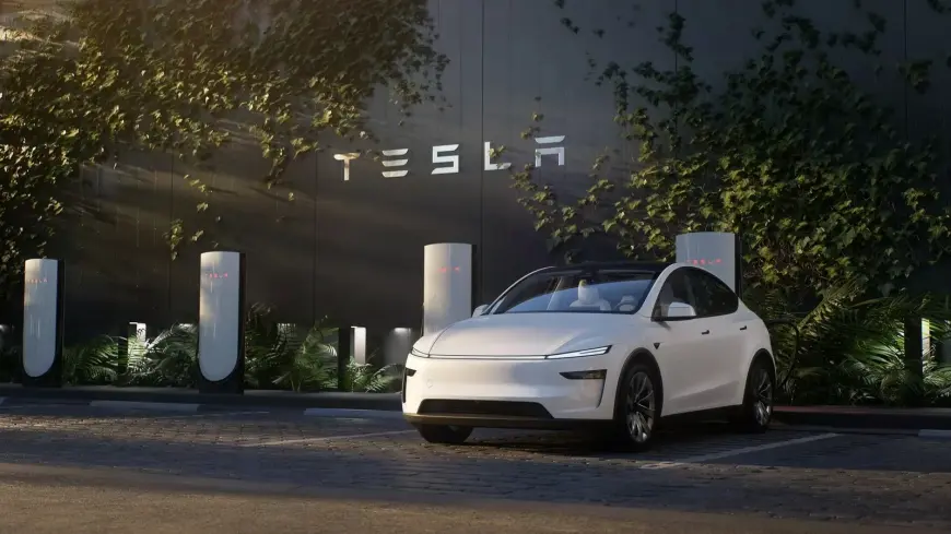 Tesla запустила сервис беспилотных такси — пока только по приглашениям