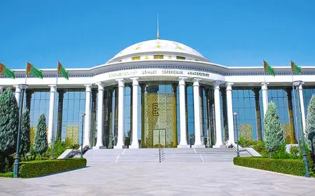 Türkmenistanyň Döwlet çeperçilik akademiýasy 2025/2026 okuw ýylyna dalaşgärleri çagyrýar