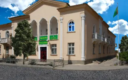 Indira Gandi adyndaky Aşgabat lukmançylyk orta okuw mekdebi 2025/2026-njy okuw ýyly talyplyga kabul edýär