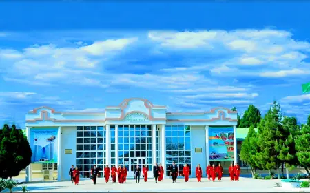 S.A.Nyýazow adyndaky Türkmen oba hojalyk uniwersitetiniň Baýramaly agrosenagat orta hünär okuw mekdebi 2025/2026-njy okuw ýyly üçin talyplyga kabul edýär