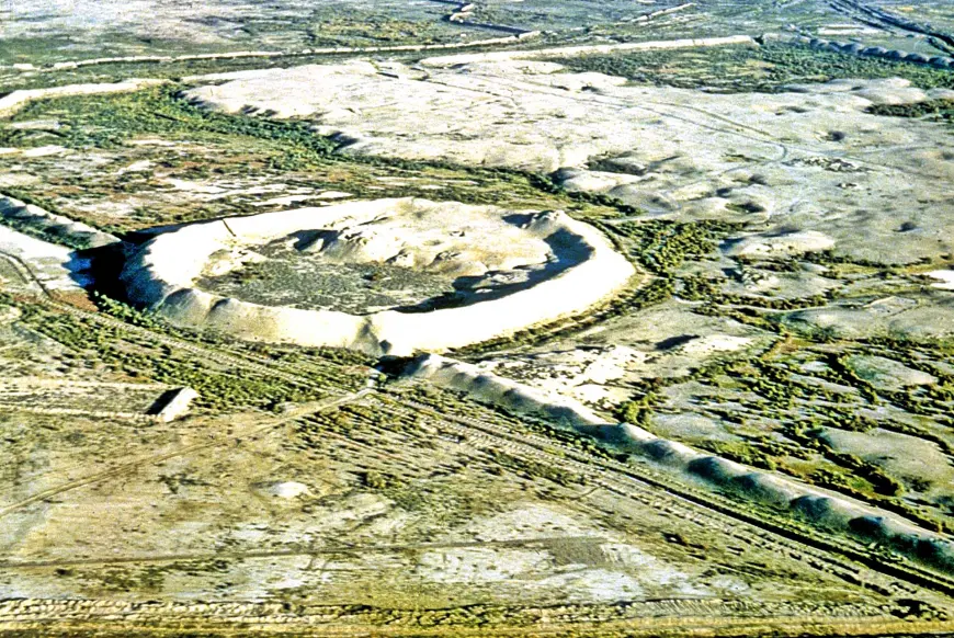 Soltangala Firuz Darvozasi — Merwning Ulug‘ Tarixining Jim Guvohi