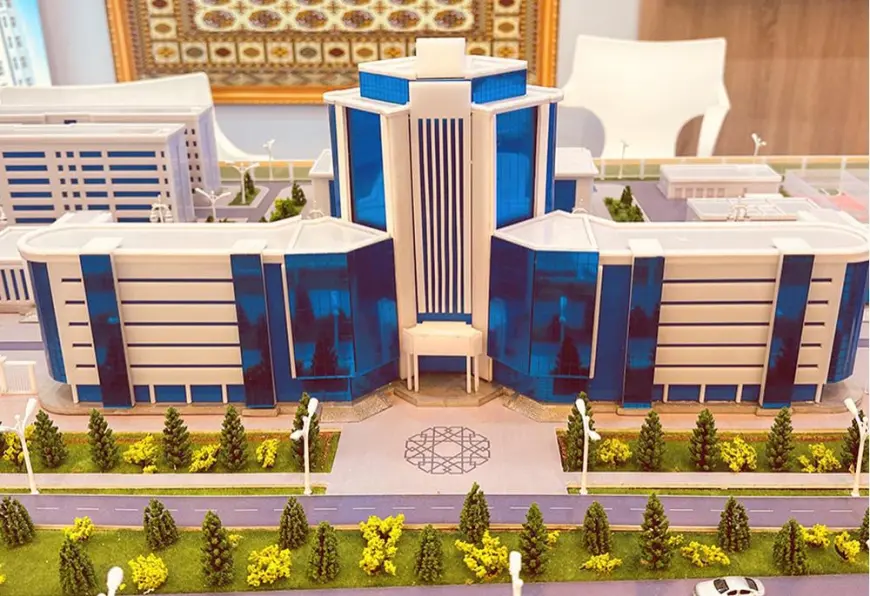 Halkara Senagatçylar we Telekeçiler uniwersiteti 2025/2026 okuw ýylyna dalaşgärleri çagyrýar