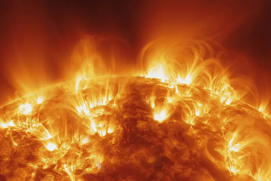 Earth enters solar wind stream from coronal hole later than expected
