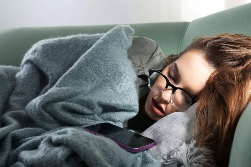 Long or Irregular Daytime Napping Linked to Higher Risk of Early Death