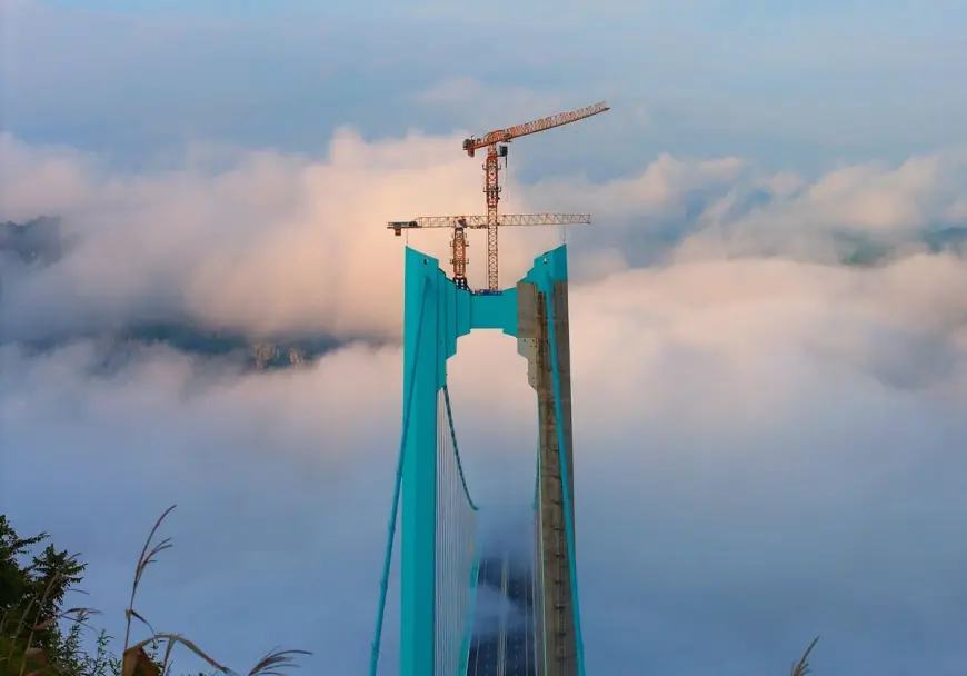 Dünyanın En Yüksek Köprüsü Çin’in Güneybatısında Açılıyor