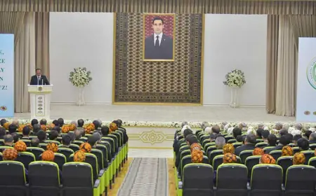 Türkmenabadyň himiýa zawodynyň täze önümçilik toplumynyň düýbi tutuldy