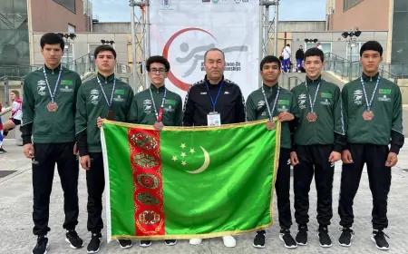 Türkmen taekwondoçylary dünýä çempionatynyň medallaryna eýe boldular