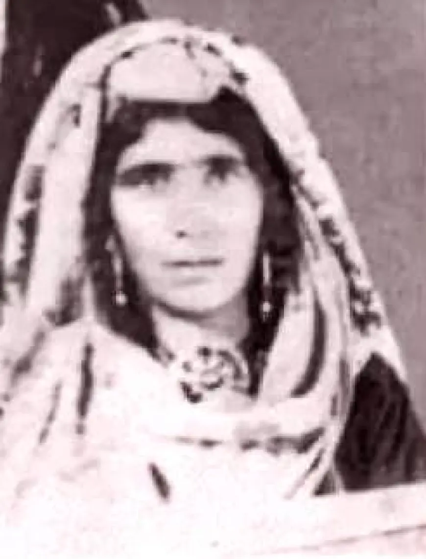 The Fate of the "Sandy Bride"