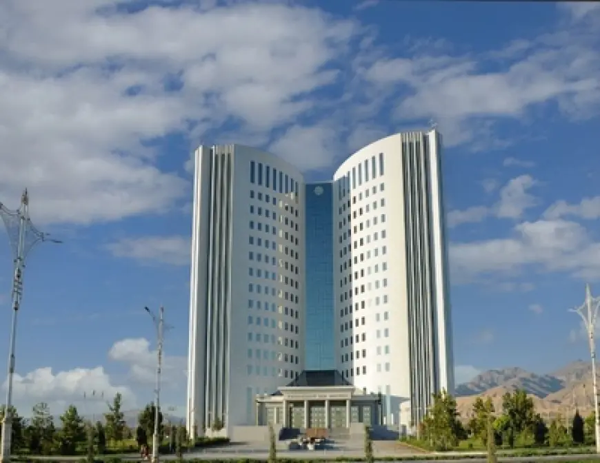 «Türkmenistanda ýokary hünär bilimini ösdürmegiň 2026 — 2052-nji ýyllar üçin Strategiýasy» tassyklandy