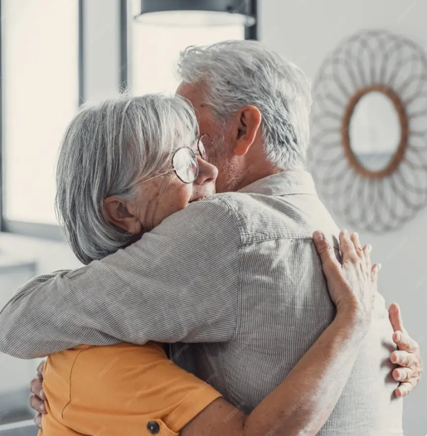 Maşgala goldawy we bagtyýarlyk: Nika adamyň saglygyna nähili täsir edýär?