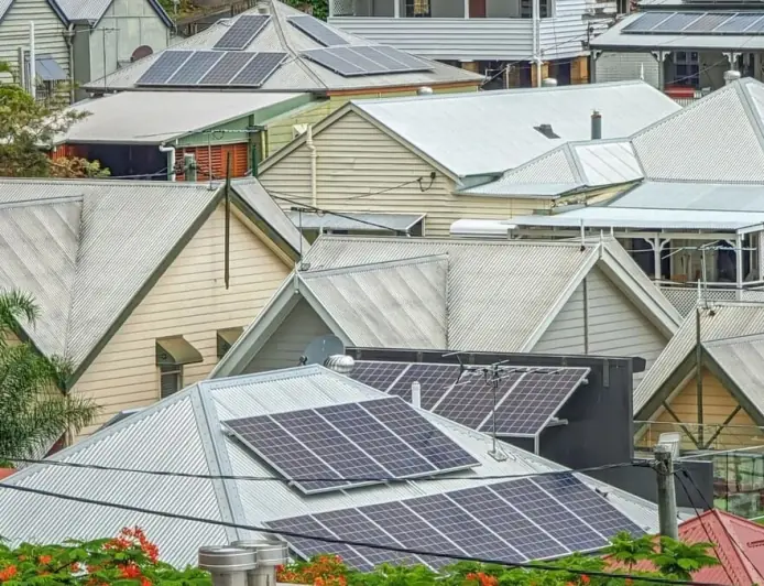 Бесплатное электричество днём: Австралия внедрит программу солнечной энергии для домохозяйств