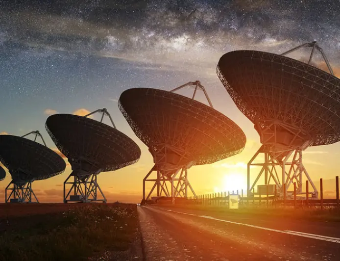 Olimlar Yerga yaqinlashayotgan noma’lum kosmik jismlardan biridan ilk signalni tutishdi