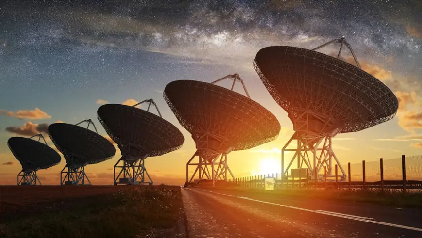 Scientists detect the first signal from an extraterrestrial object approaching Earth
