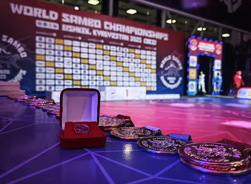 Туркменские самбисты завоевали восемь медалей на чемпионате мира