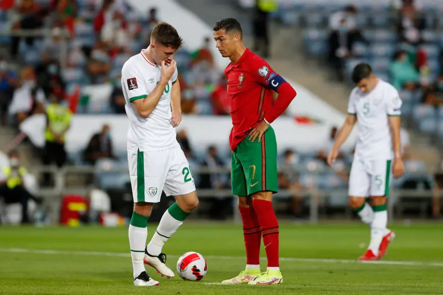 Ronaldo Irlandiýa bilen oýunda meýdandan çykaryldy