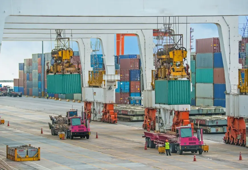 Ýanwar-oktýabr: Türkmenistan bilen Hytaýyň arasynda söwda dolanyşygy $8,3 milliarddan geçdi