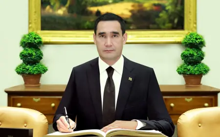 Turkmaniston Prezidenti BAA Prezidentini tabrikladi