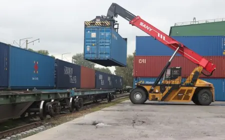 Belarus, Türkmenistan üzerinden İran’a hızlı konteyner trenini hizmete aldı