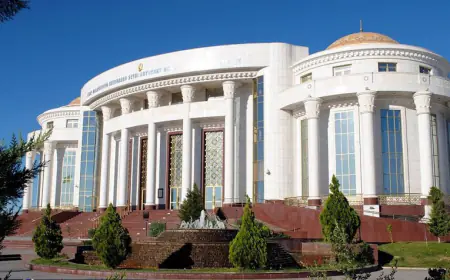 Seýitnazar Seýdi adyndaky drama teatrynda aýdym-sazly konsert geçiriler