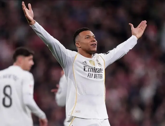 «Real» myhmançylykda «Atletik» toparyny ahmyrda goýdy — 3:0. Oýnuň gahrymany — Mbappe