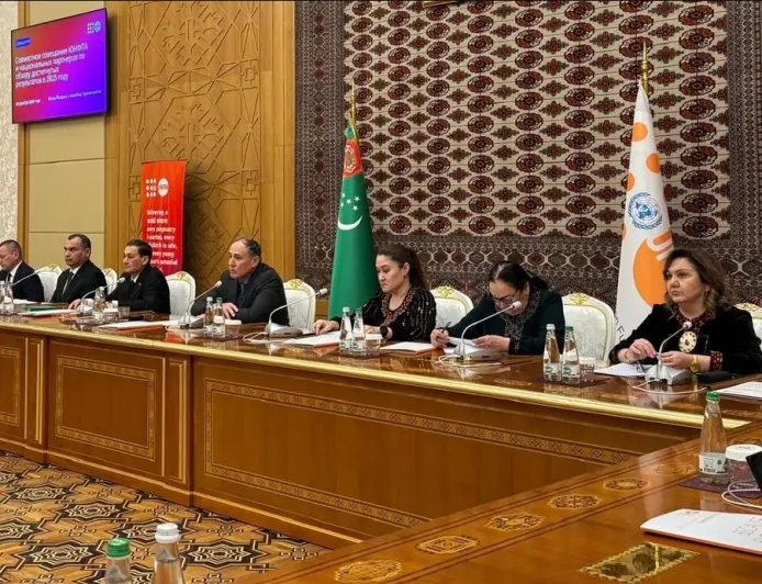 UNFPA we milli hyzmatdaşlar 2025-nji ýylyň netijelerine seretdiler hem-de 2026 — 2030-njy ýyllar üçin strategiki ugurlary kesgitlediler