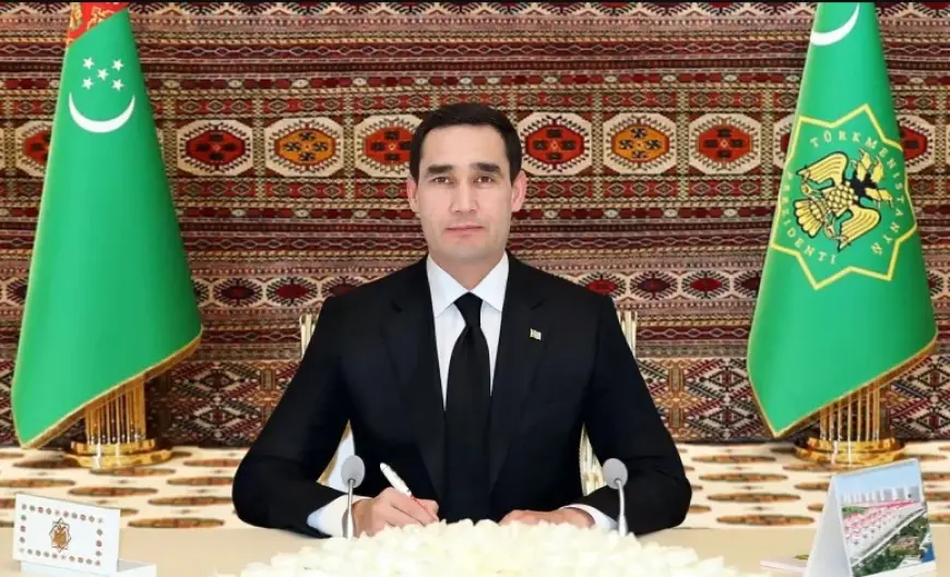 Turkmaniston Prezidenti Qaror Imzoladi