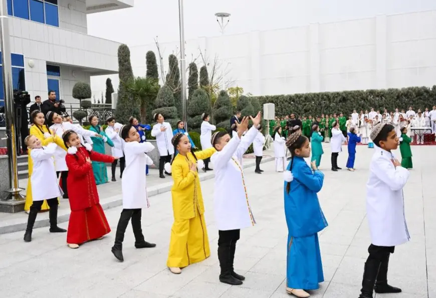 Türkmenistan bilen Azerbaýjanyň haýyr-sahawat gaznalary özara Ähtnama gol çekdiler