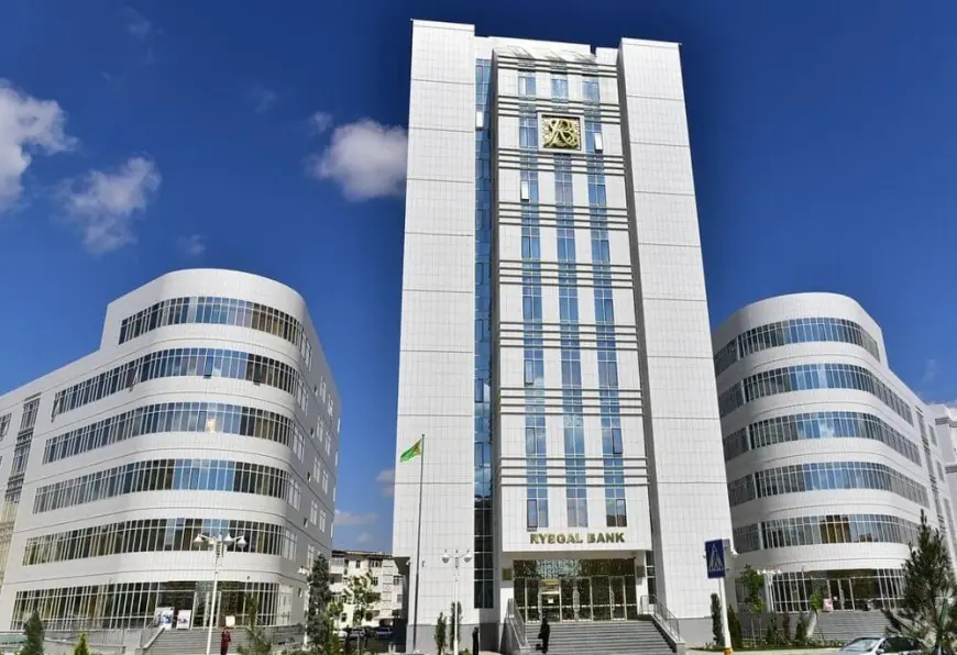 «RYSGAL» PAÝDARLAR TÄJIRÇILIK BANKY ŞAHSY TARAPLAR ÜÇIN «INTERNET-BANK» WE «MOBIL-BANK» HYZMATLARYNY HÖDÜRLEÝÄR