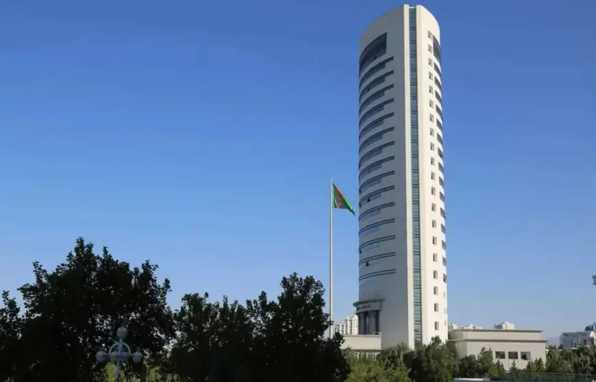 “Türkmennebit” DK himiýa önümlerini satyn almak boýunça halkara bäsleşik yglan edýär